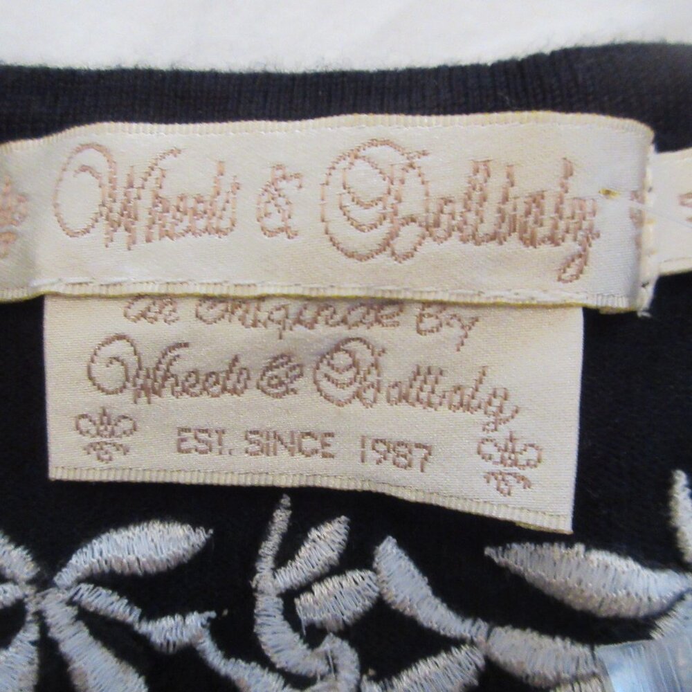 NWT Wheels & Dollbaby Marie Antoinette Black Cardigan - Picture 11 of 13